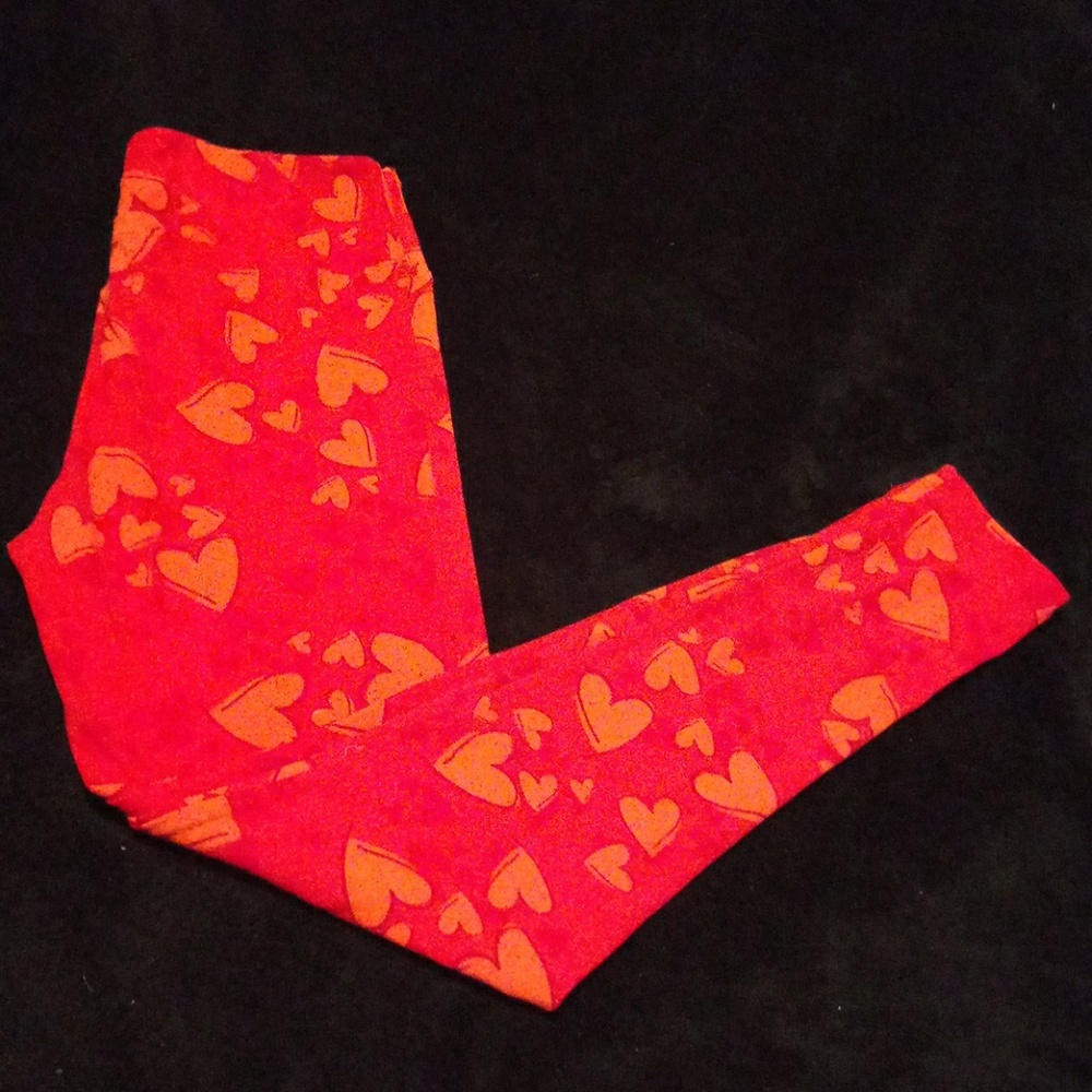 Heart print LuLaRoe leggings